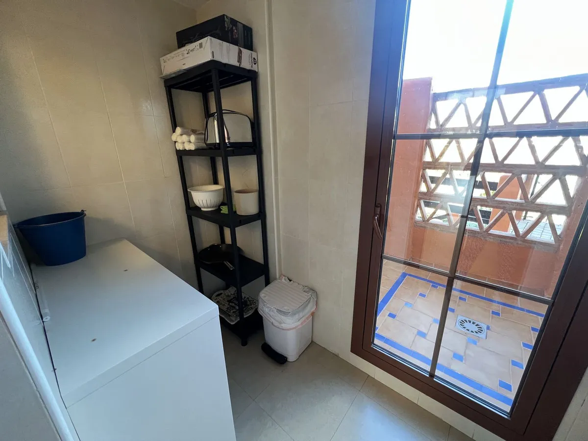 16d987d4-c0c0-49ad-83b5-792e208b8bb7