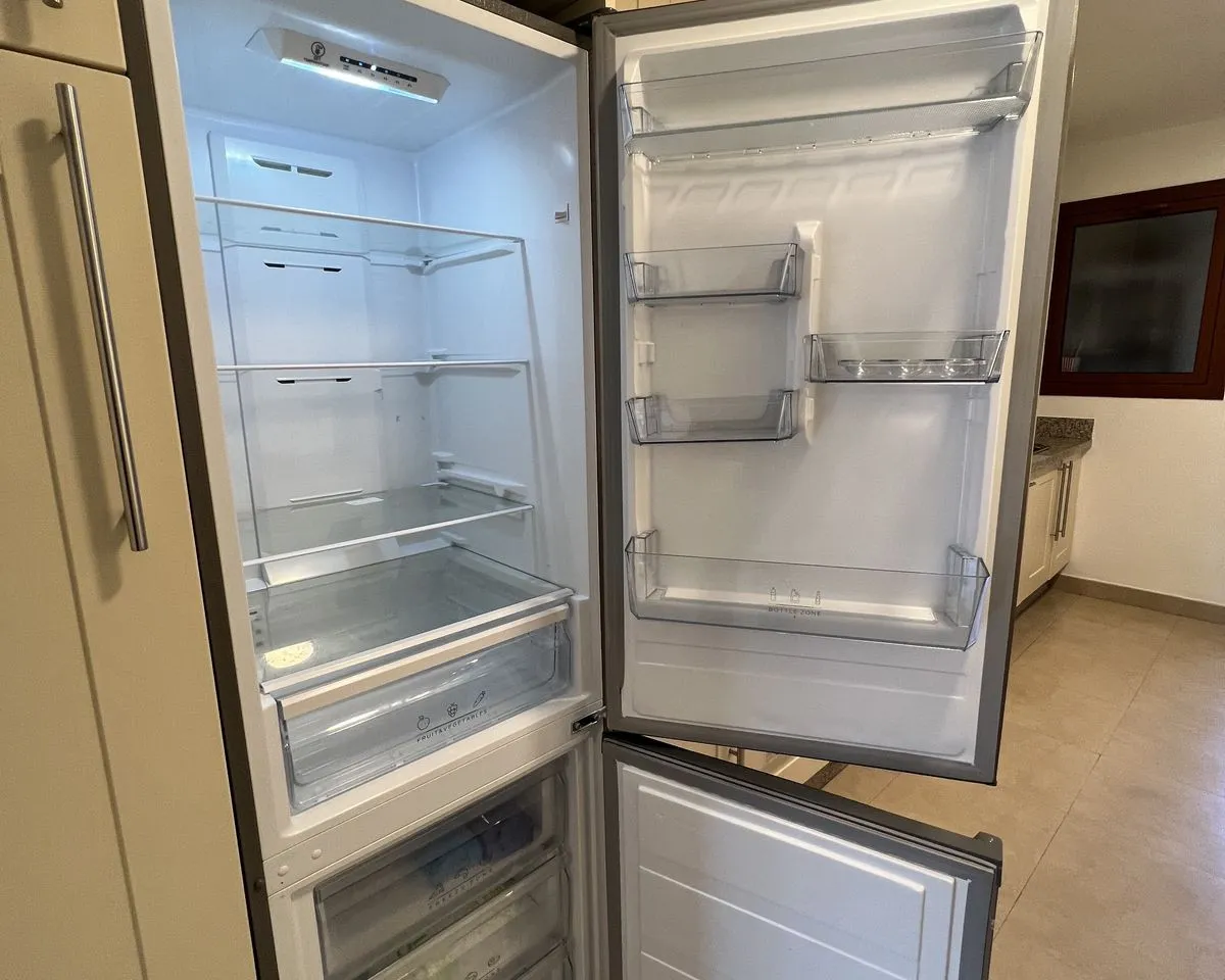 18ec6389-c21f-4c24-9168-62e53f2161b3