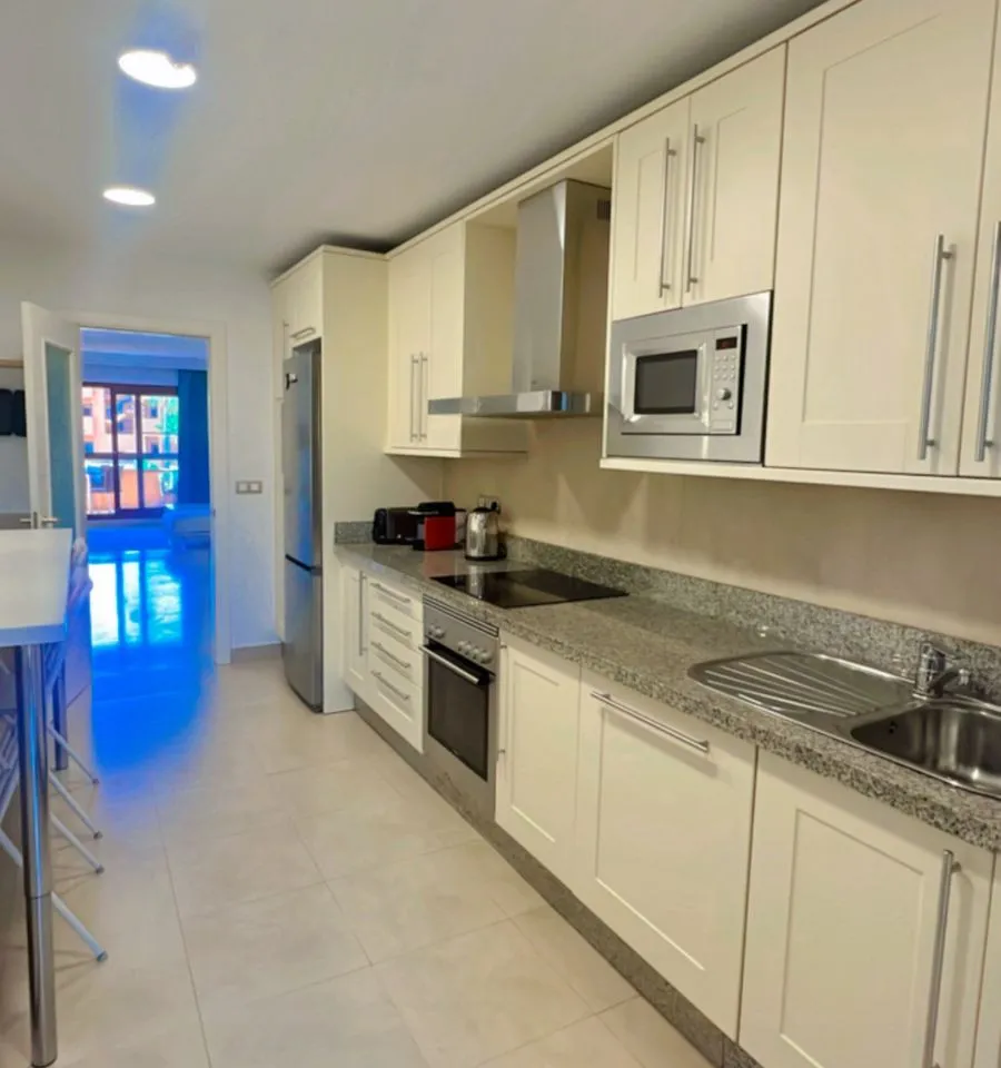 1d83045f-871c-4da1-9e45-7e6537caab90