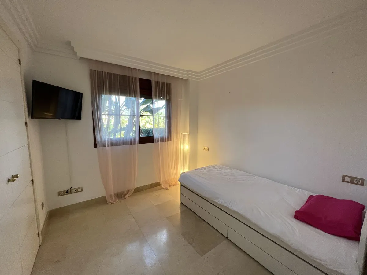 7a248abe-6340-451c-a8f3-8d5b6b9e590d