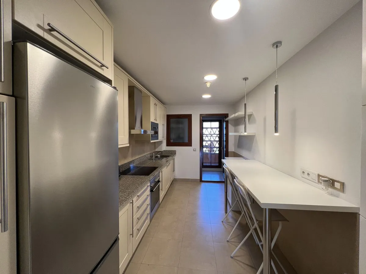 9ecc0421-0838-4b92-b7a0-87d604017472