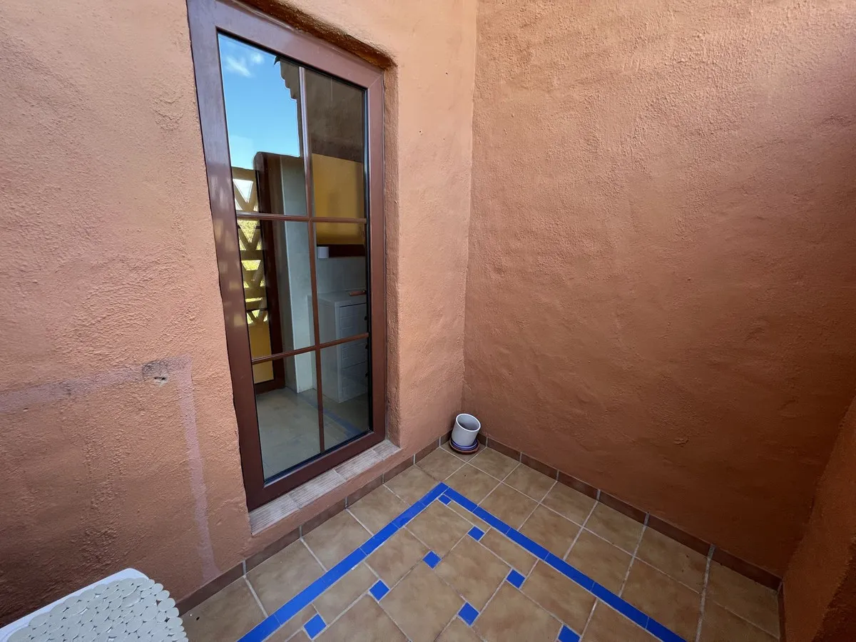 e64436a8-c686-4615-9497-9fc37741ae11