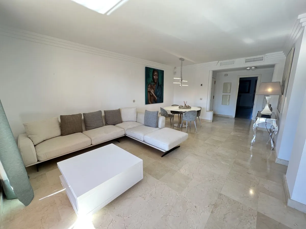 ec4343fb-8b62-4e02-91a8-94683d3d5e73