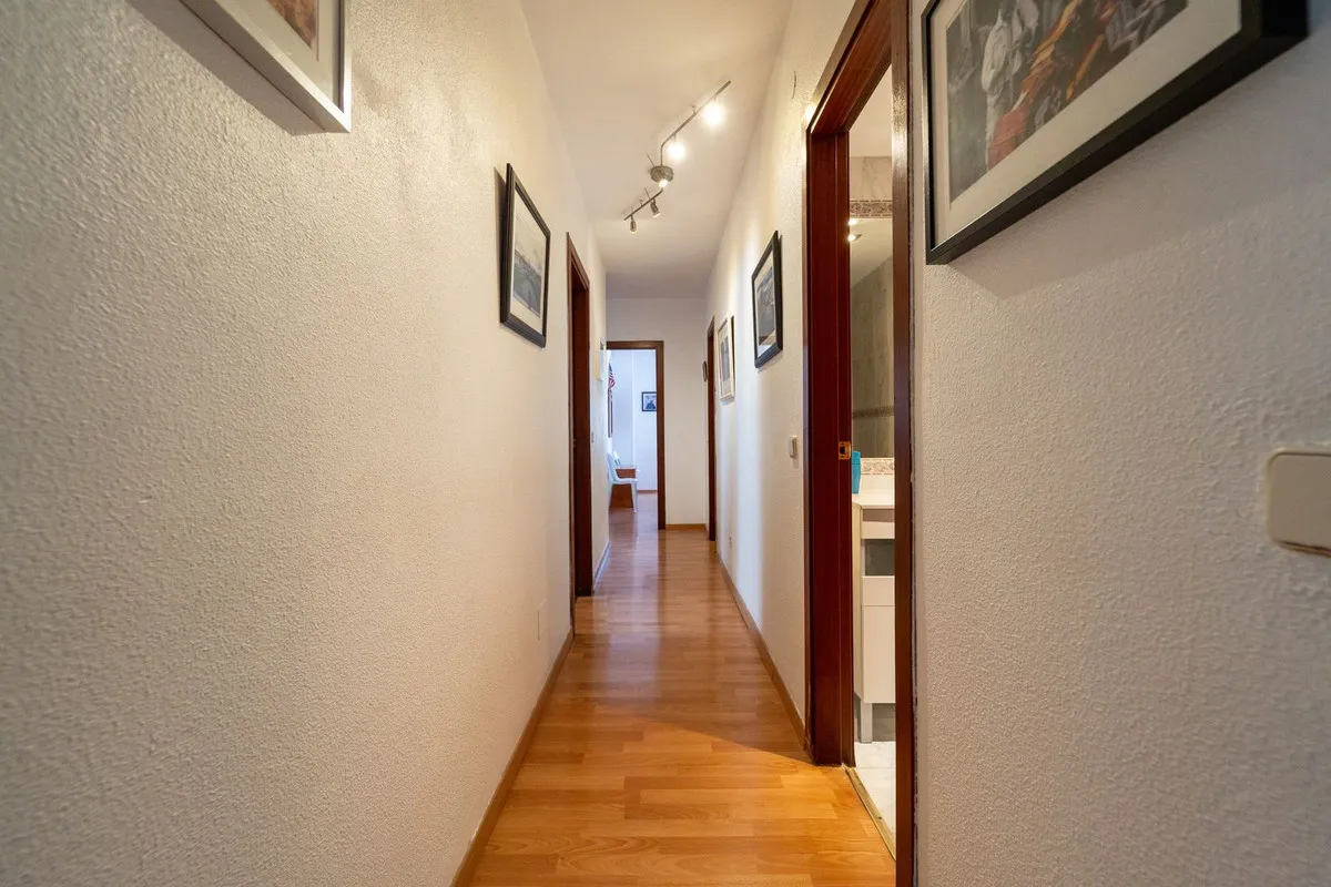 9c47735d-b636-43b1-9a81-0deb0ebac592