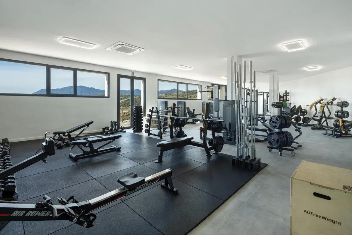 2ccfd16b-b3c8-4389-a784-540ec8c3ed9b