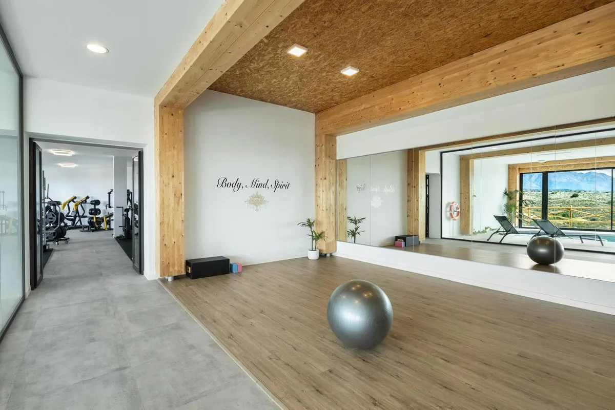 efe95eb2-a133-4b36-a430-ad575031f577