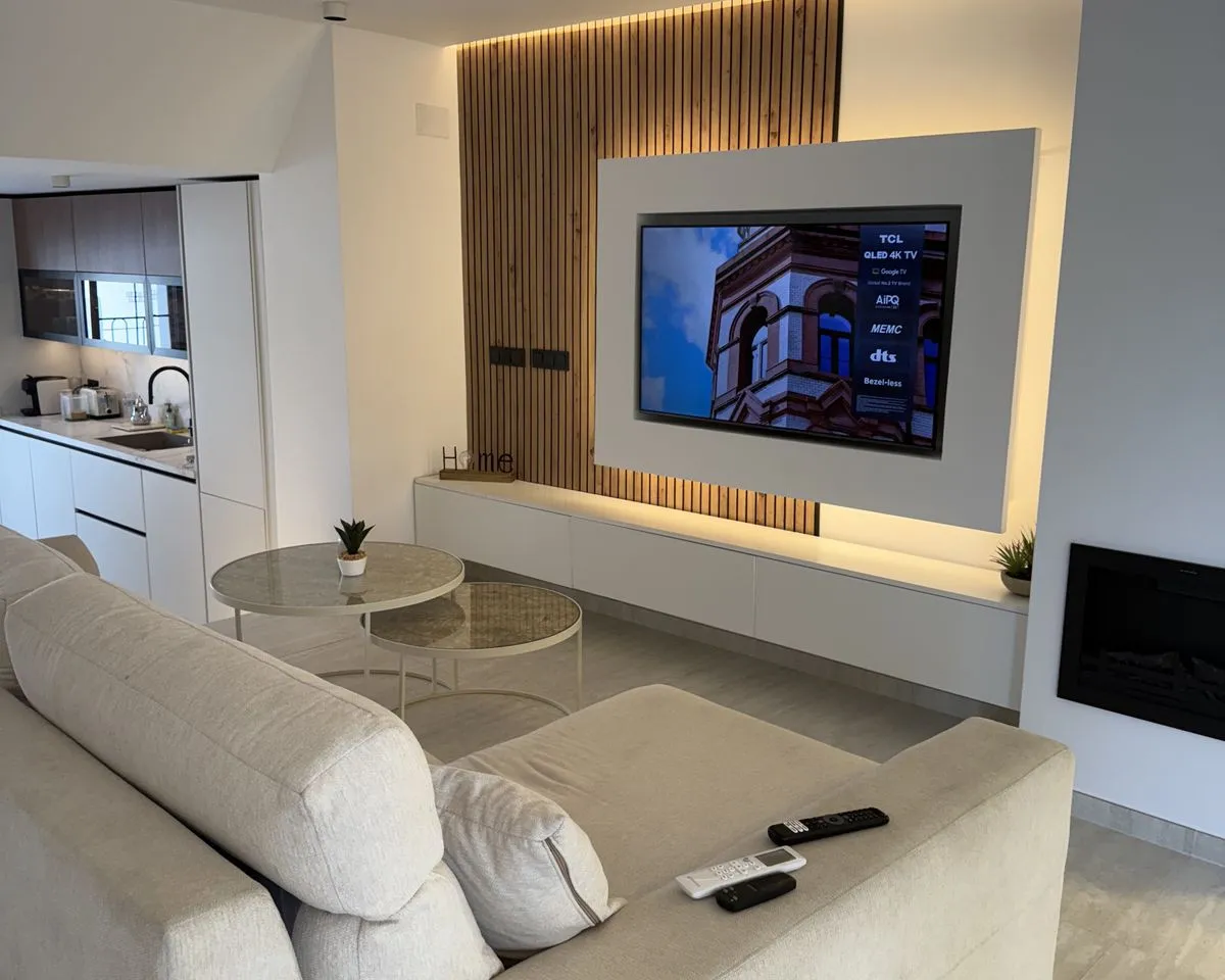 af97d8f5-cf05-4013-ae69-8260670ee6ca