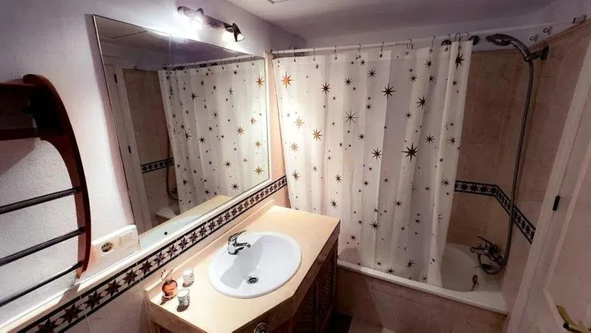 2684d851-b474-4adc-bde1-8dedf70204f5