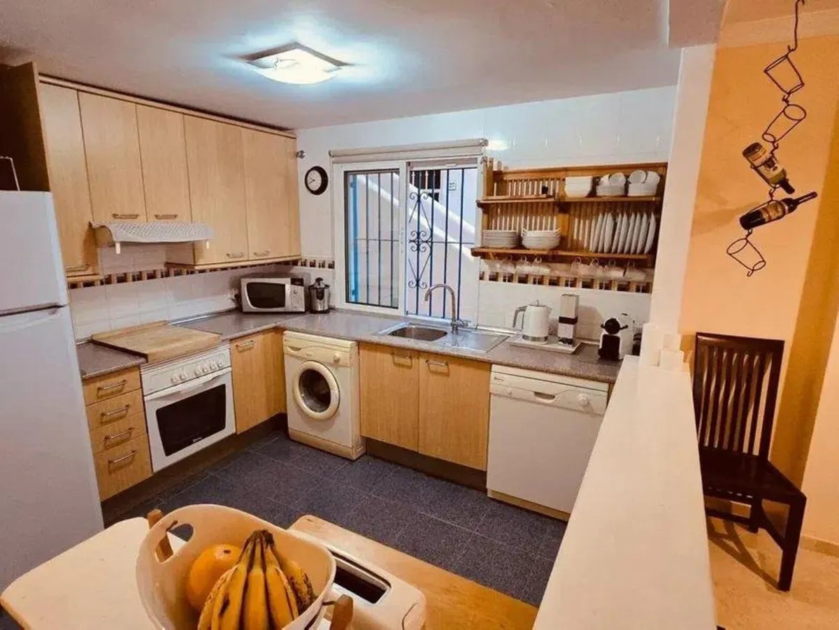 a2764583-251b-46ba-a075-dd646d9d6e4d