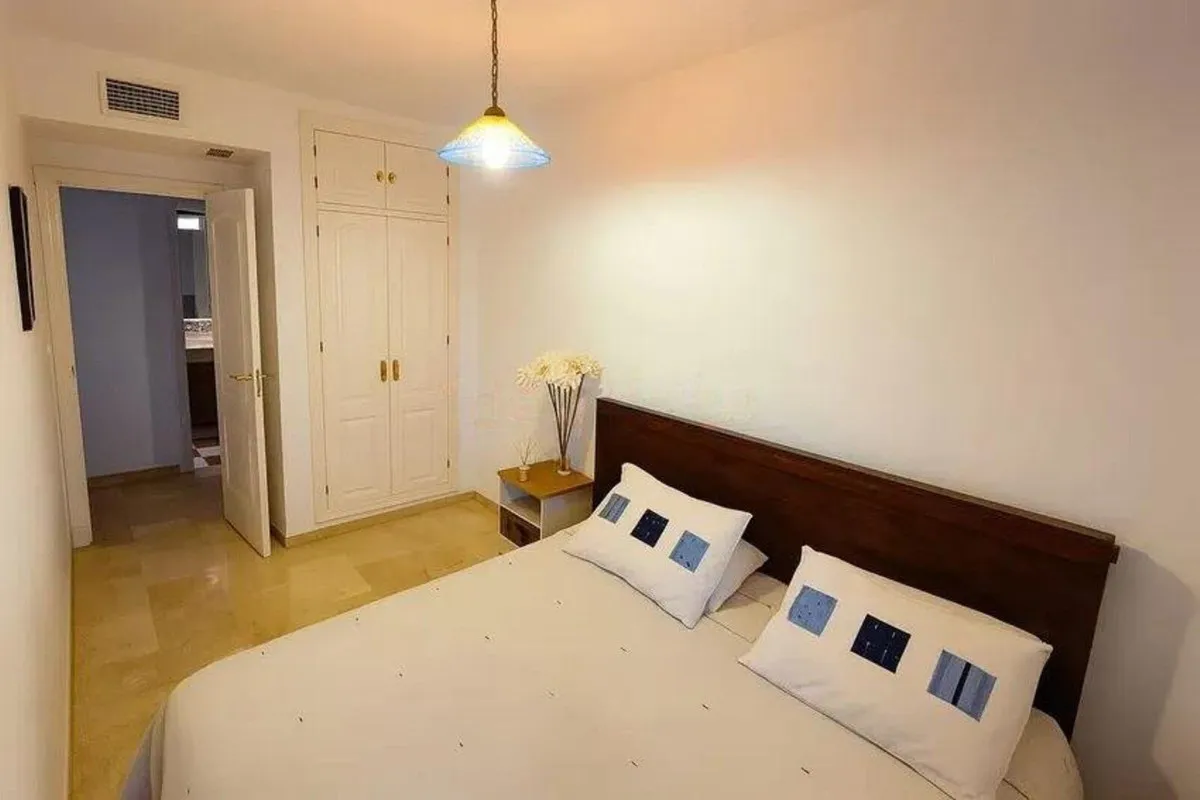 ef3f3436-5b0b-4150-8039-947737edc410