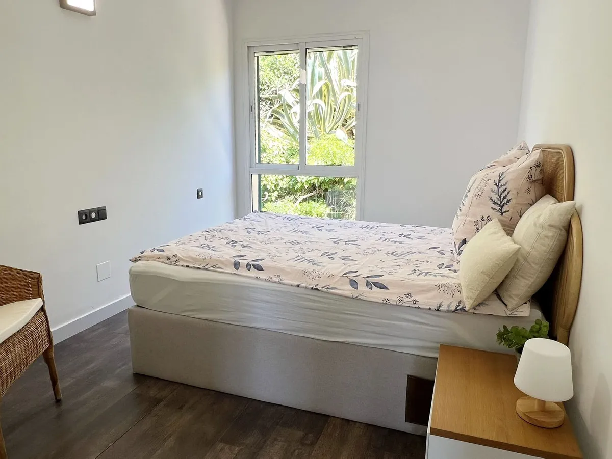 347a1a83-53cf-437f-8e48-66c45195c84f