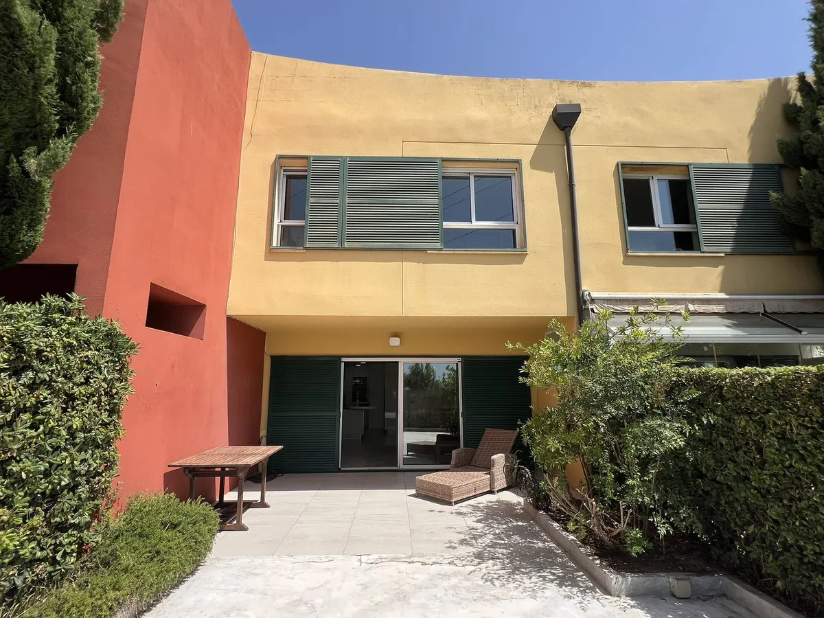 9c5f7f1b-85ba-46ae-8be0-6ea3d742c0ad