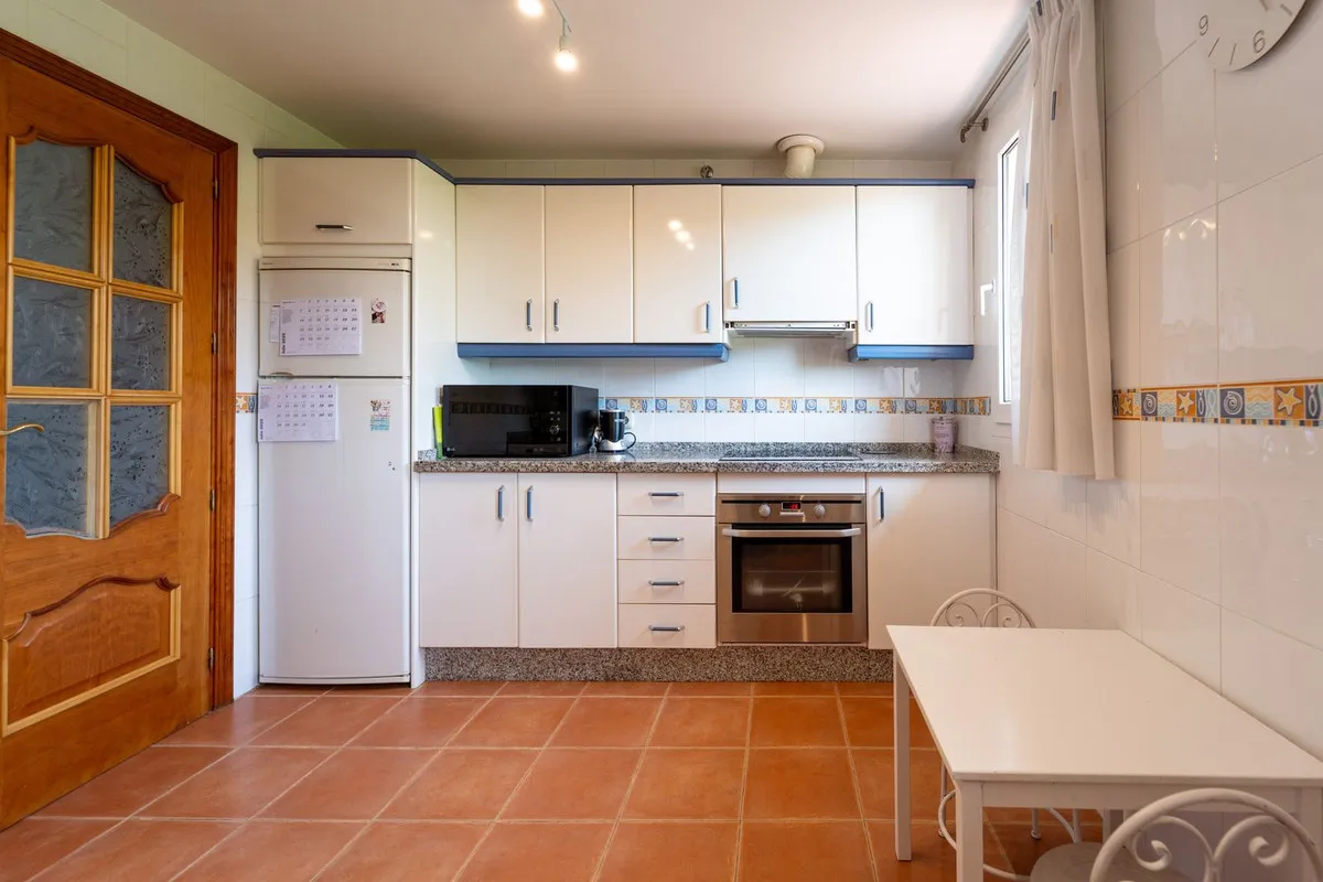 3161ea03-90b8-41ee-828c-f832dab91cc4