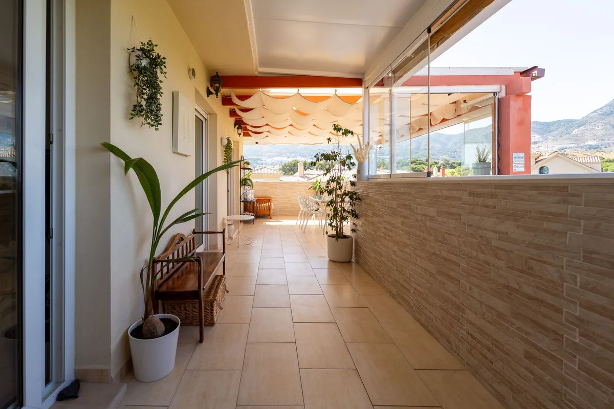 a072536e-d767-4155-815c-83237e1dd7c8