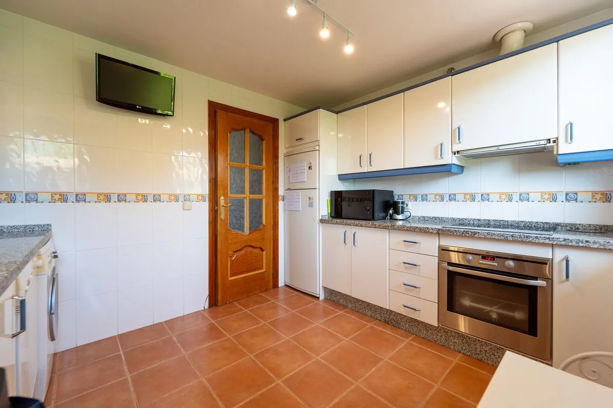 f12d0f3c-2e1c-492c-b185-cb65a59ed9d5