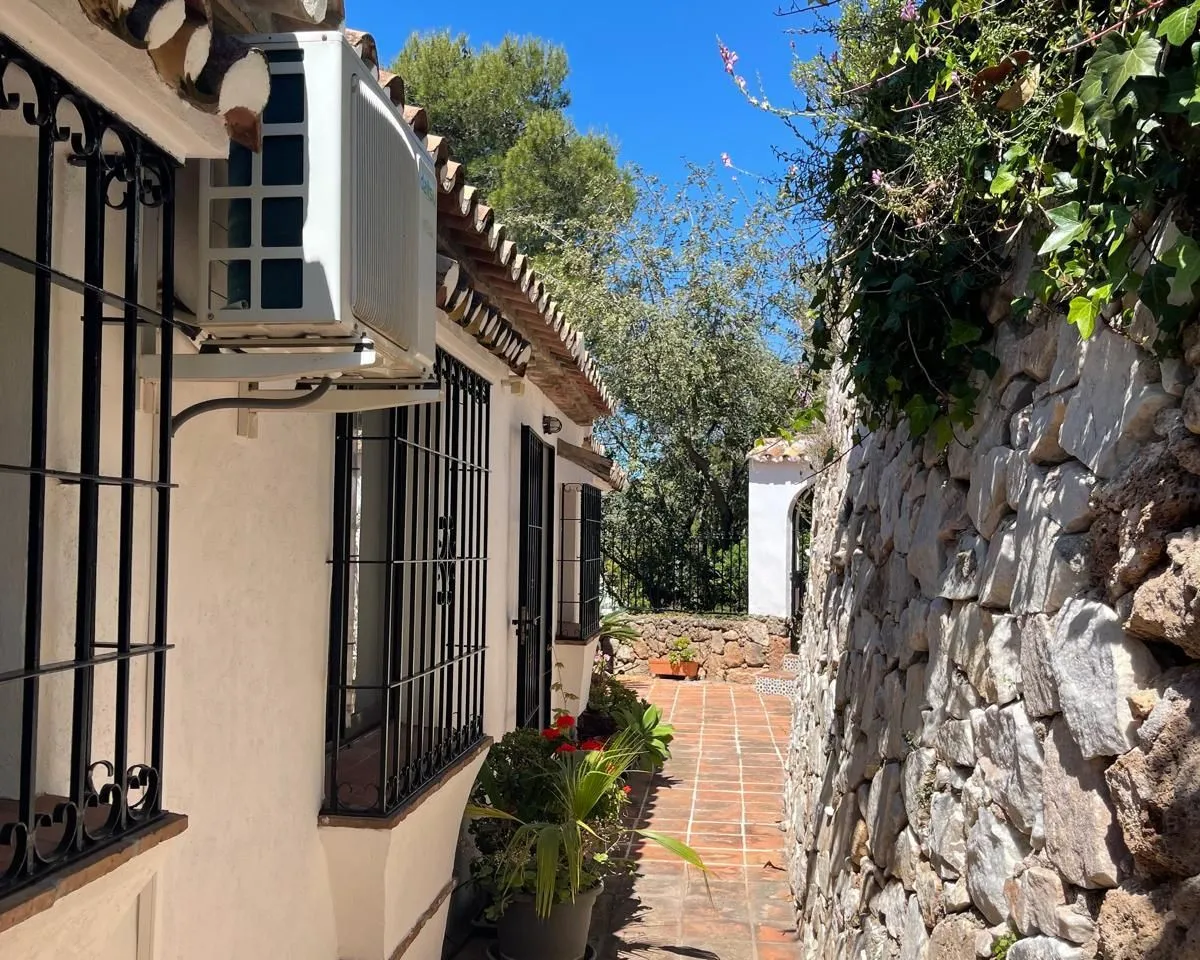 15422bd7-126f-4256-8a37-7ce3cf596e45