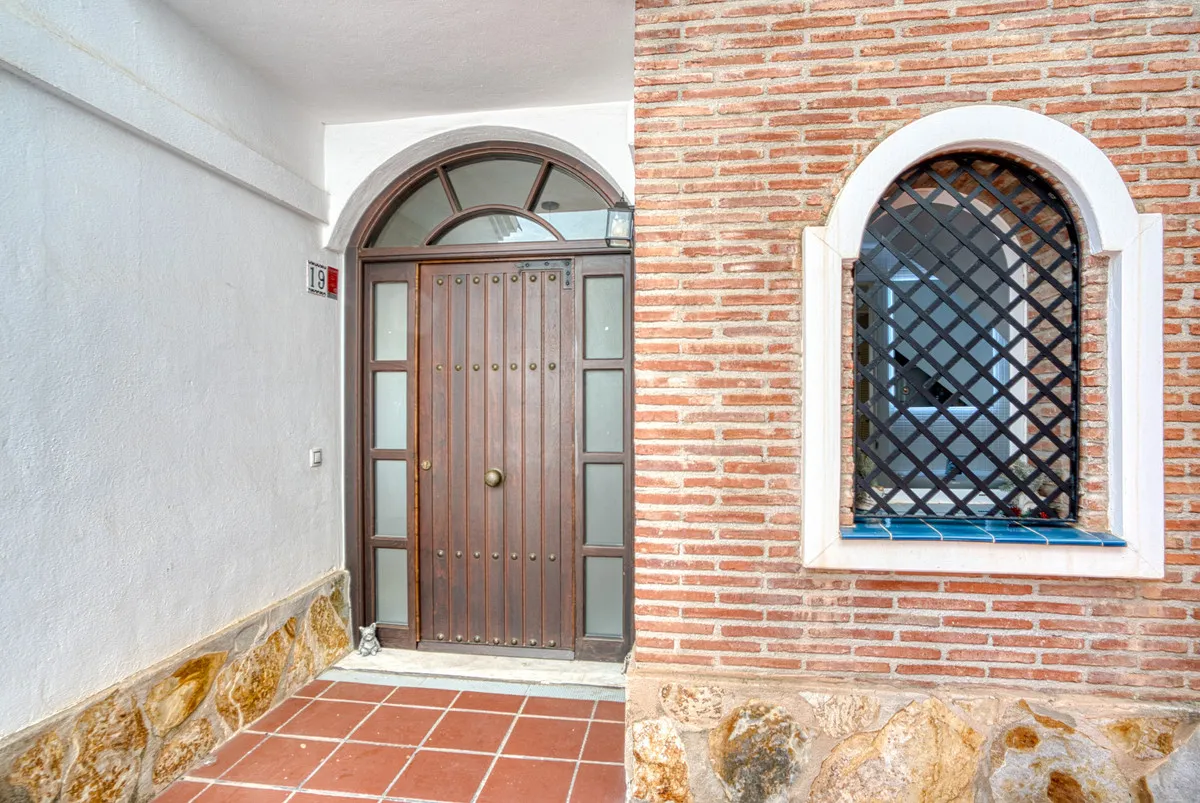 078109d8-efe2-4465-8cf9-14f2594f4755