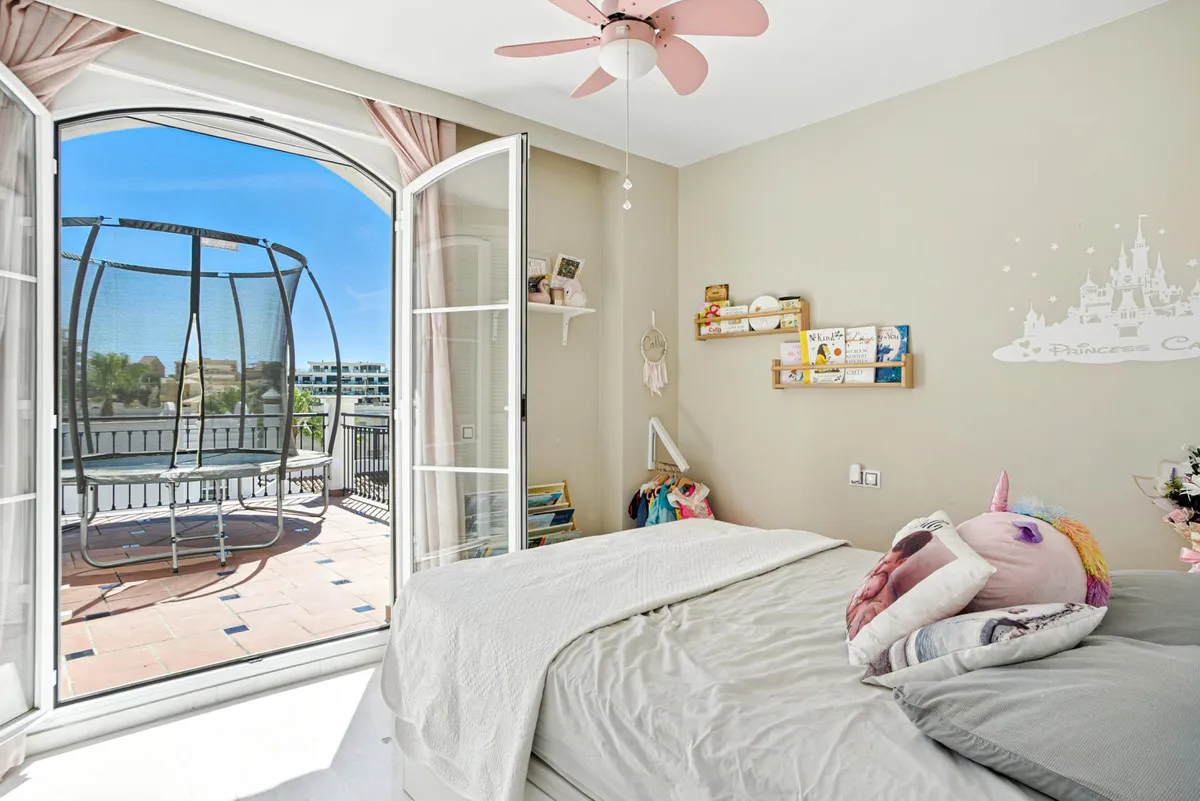 73433a34-1b12-4a8c-a5d2-448e70d67ac9