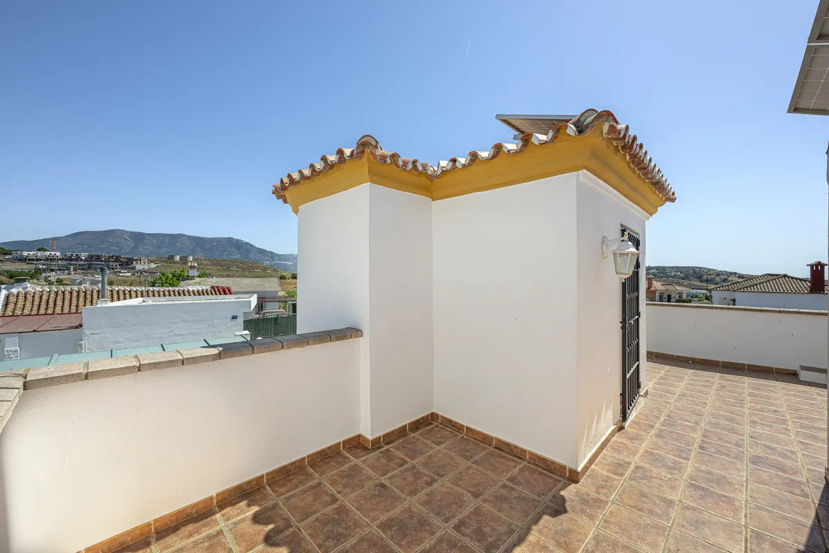 5e1f23a8-5239-4b77-9e75-a363d6fccd95