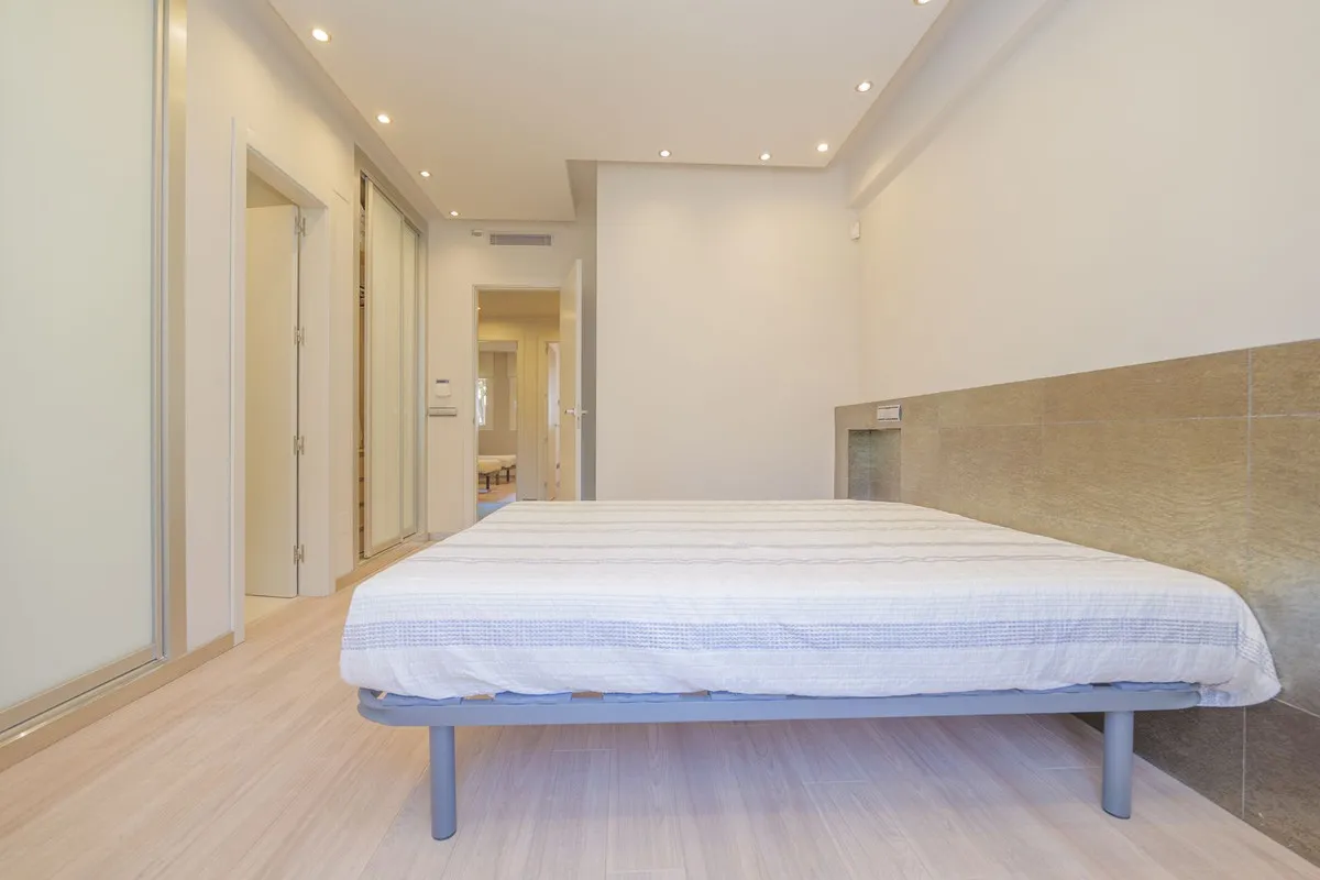 66f1d325-e72d-4f22-aed7-704095c99c25