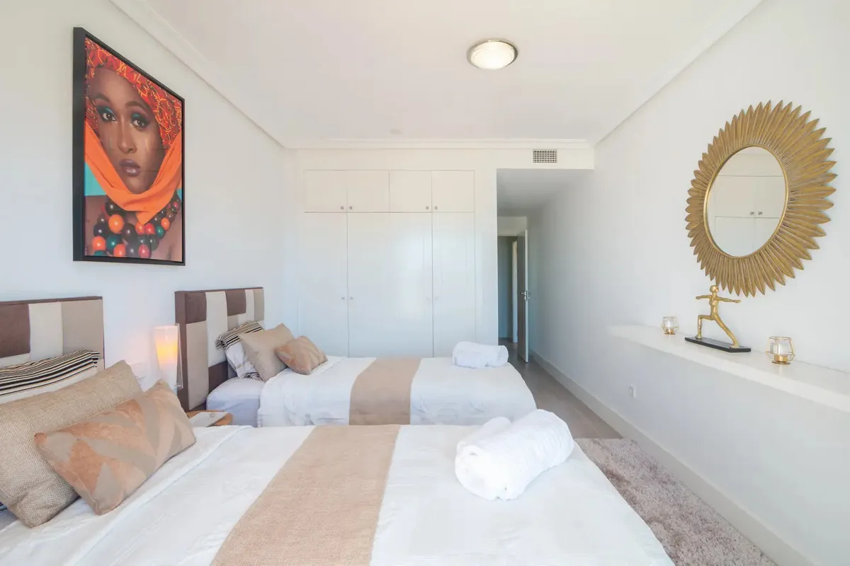 923b31b6-fe5d-4e44-ad03-a1c1600b63ba