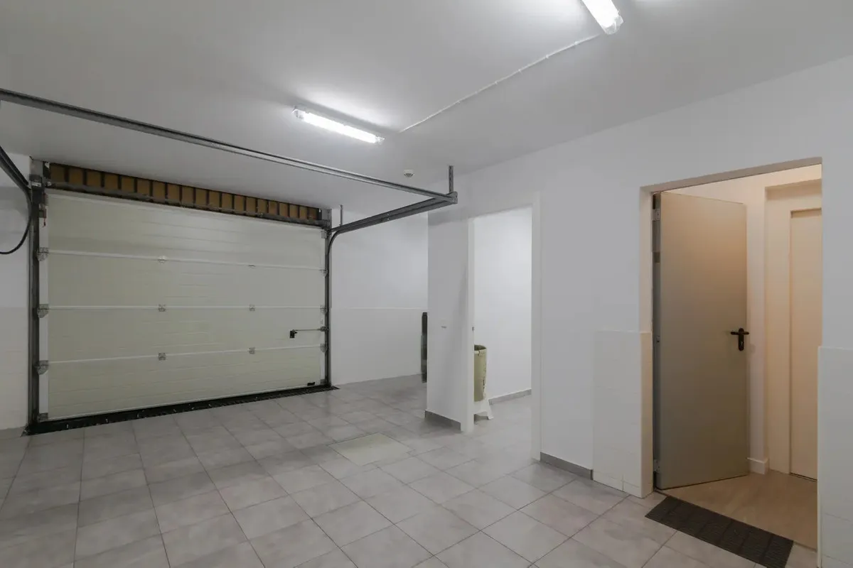 ba4e24fb-dda0-4448-b1de-07d5ad5e6b72