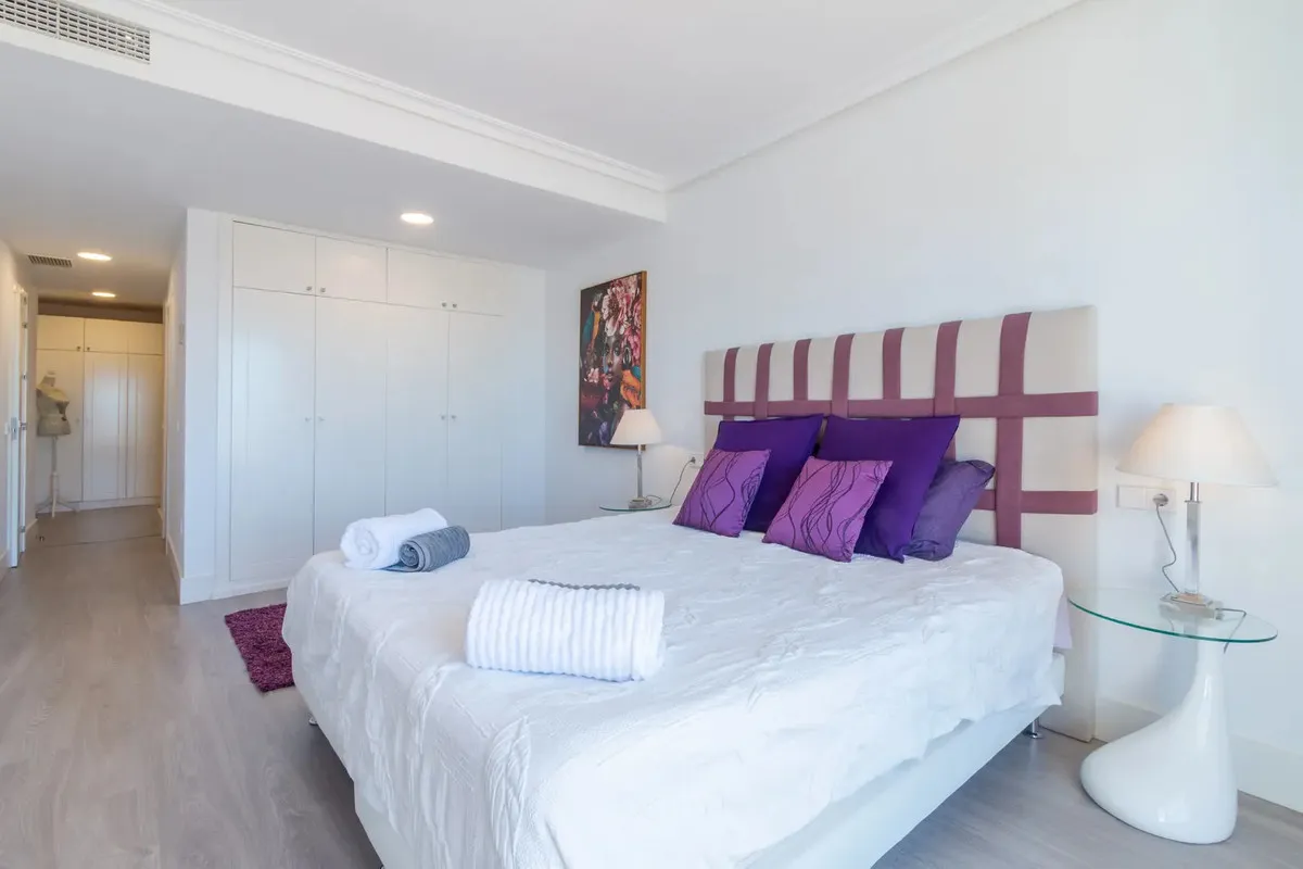 c56a3b86-7329-431e-83dc-155f1da1204e