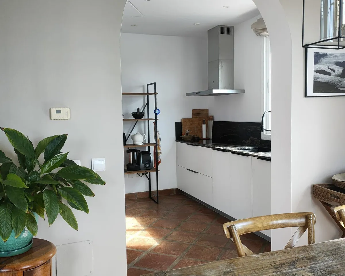 693c0ee4-1873-4958-89ad-7909c15f14bb