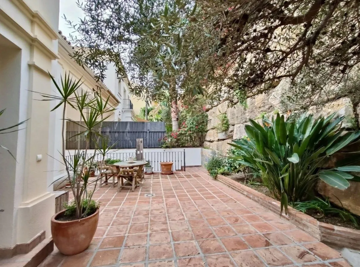 f11e2267-6bc1-4179-8493-d0677228f376