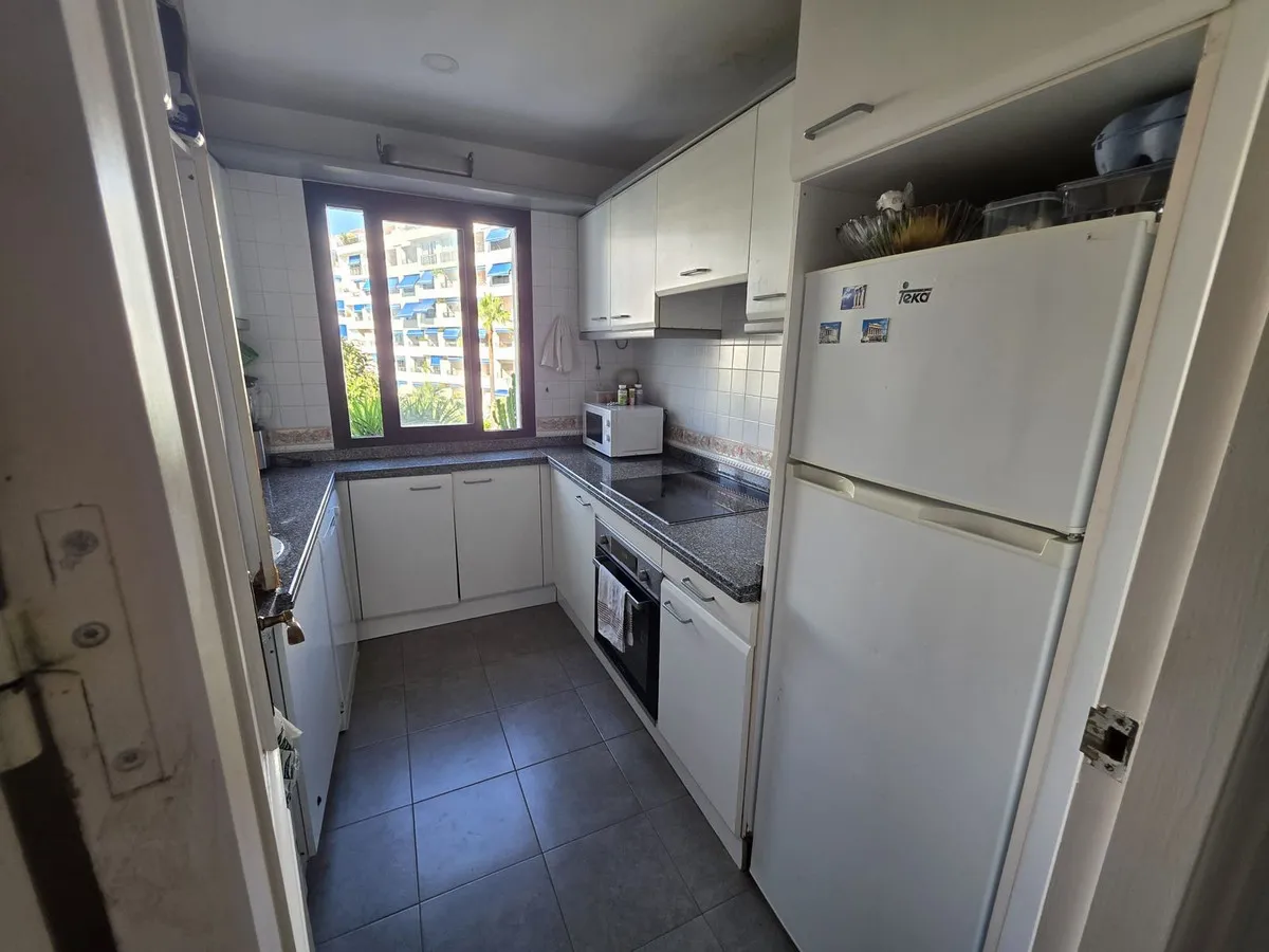 b39a6731-6890-478d-904b-9b6cd5ad4198