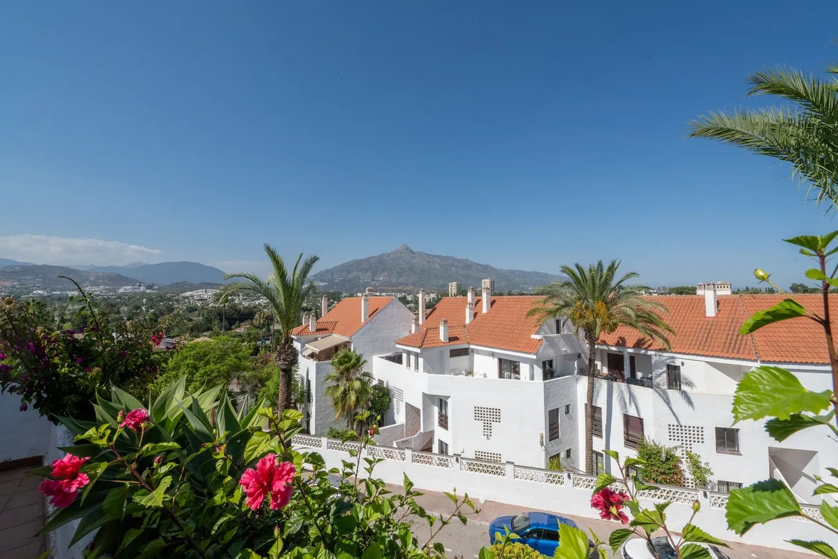 8a4d36dc-be52-4dda-9eef-f8d1c3916844