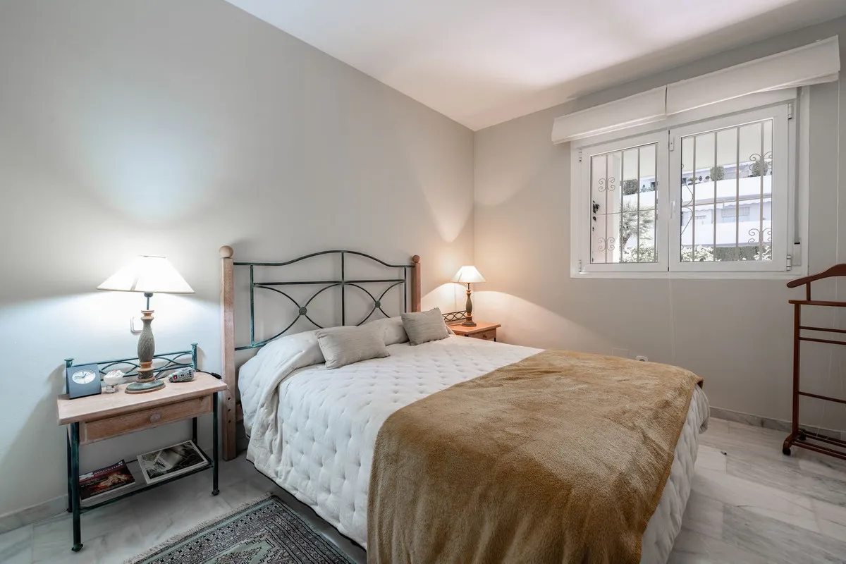 b02e4af9-2f7b-4048-bf9e-e177f523522d