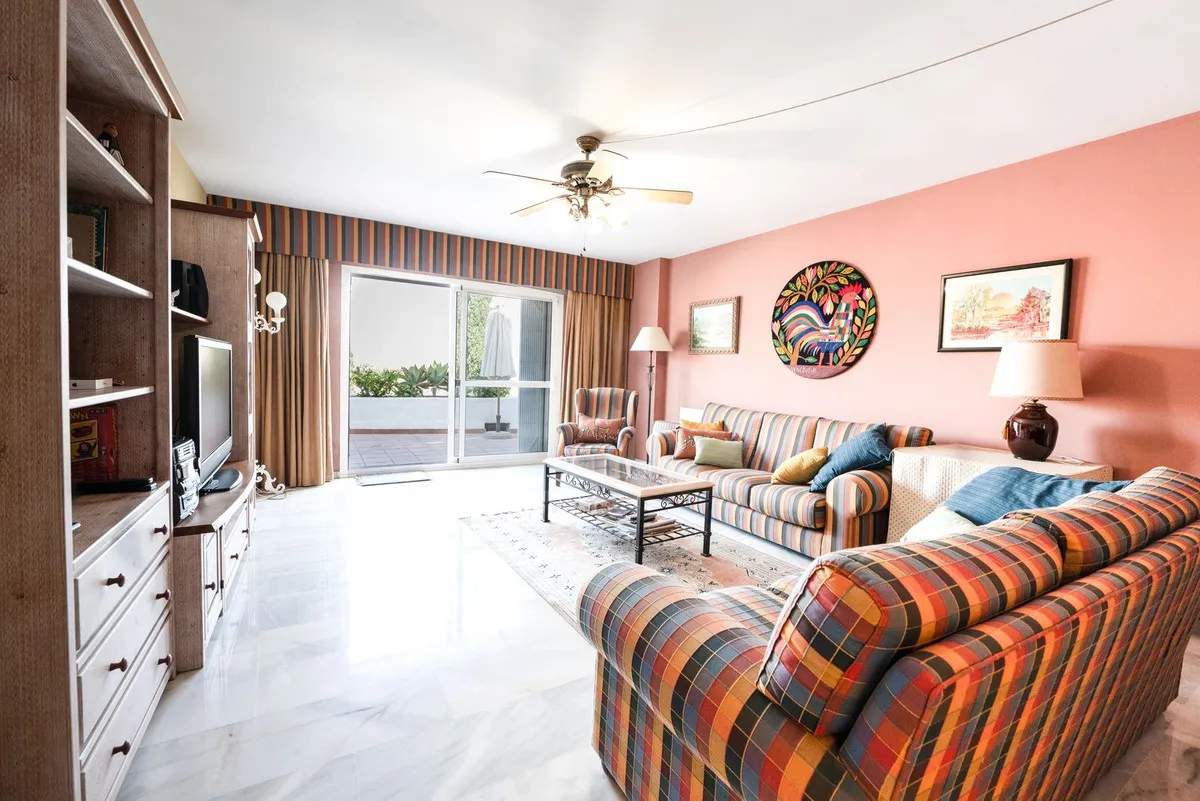 c0ff158b-2175-44ba-b4d3-0f860b28c4f8