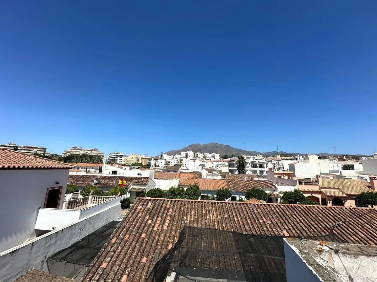 77037cce-df3e-469e-b64a-5ebd174f1fd5