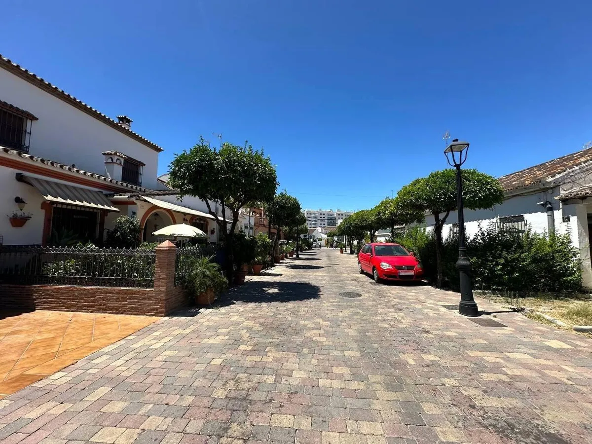 9f246c68-b7d6-49d1-acde-9ab995df61f7