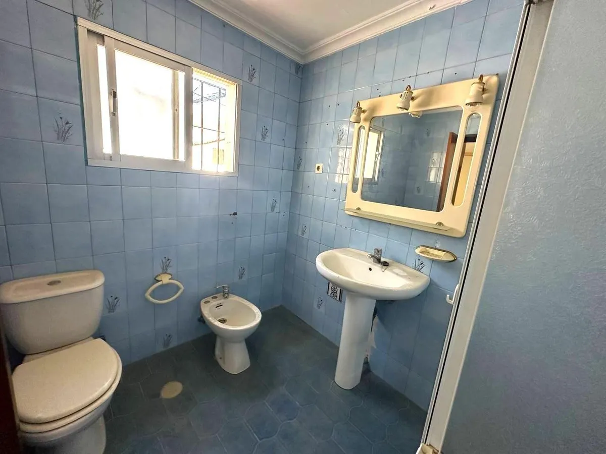 f8837dce-0974-43b5-ab42-36ec18f236ca