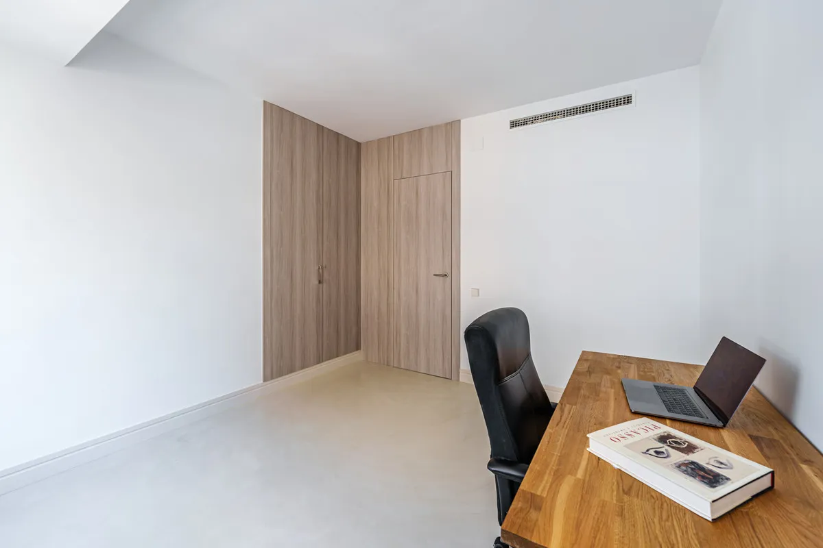 a5067711-a43e-4285-8dd2-0e06095bbcaa