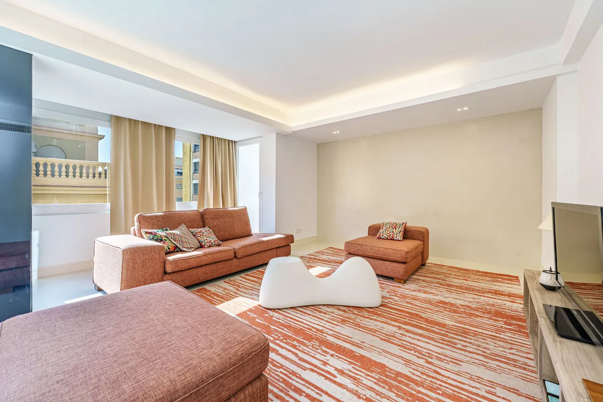 d31ad22e-8f3b-410e-94aa-86811956d40f