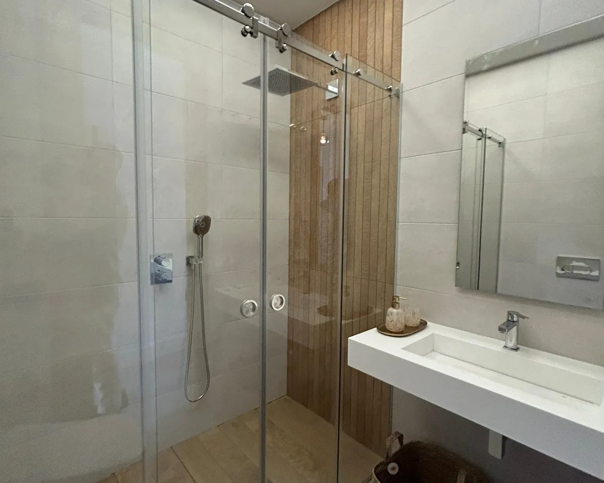 acd38af3-9670-4005-857a-1119c5d3a2d1