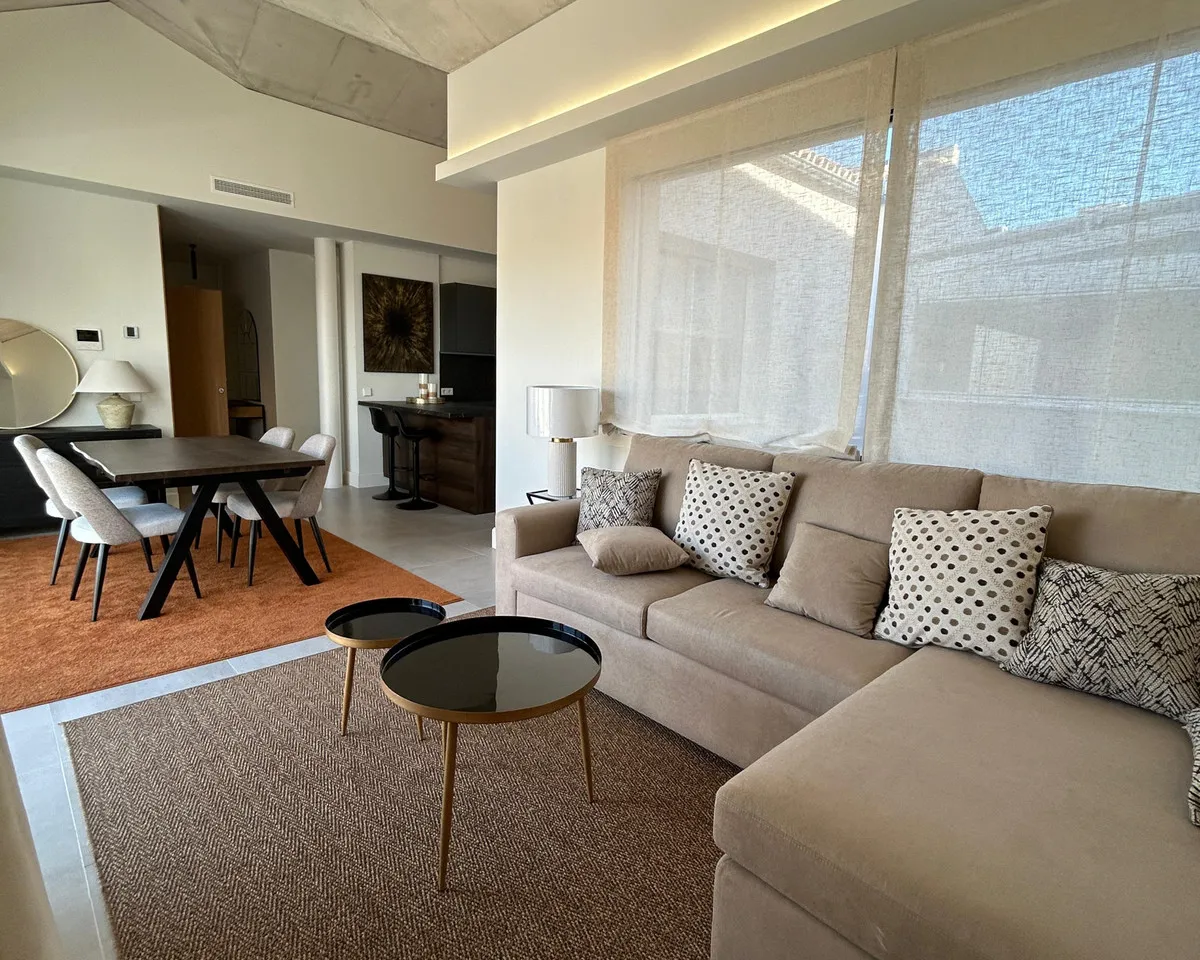 c8a02882-9be5-4ad6-91ed-7c9a95f469ca