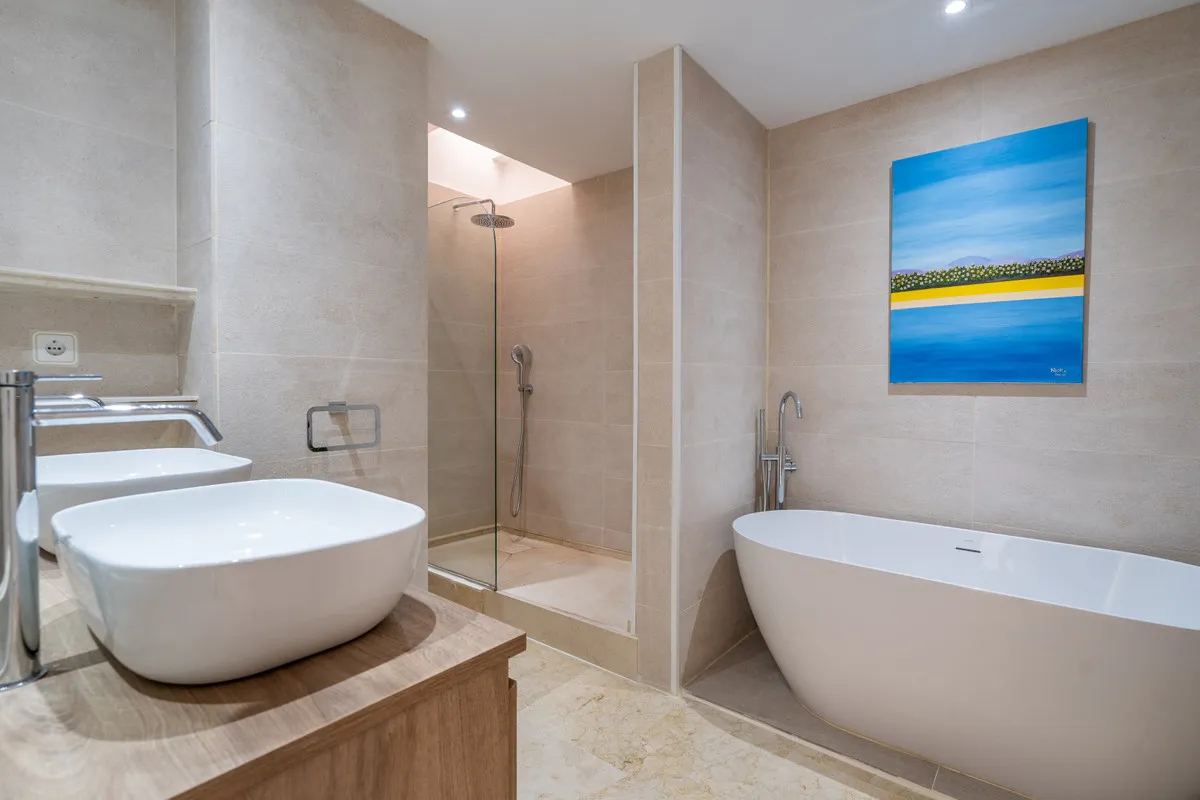 28b7e18d-b1ab-46bf-bd5b-7e7765a24bcd