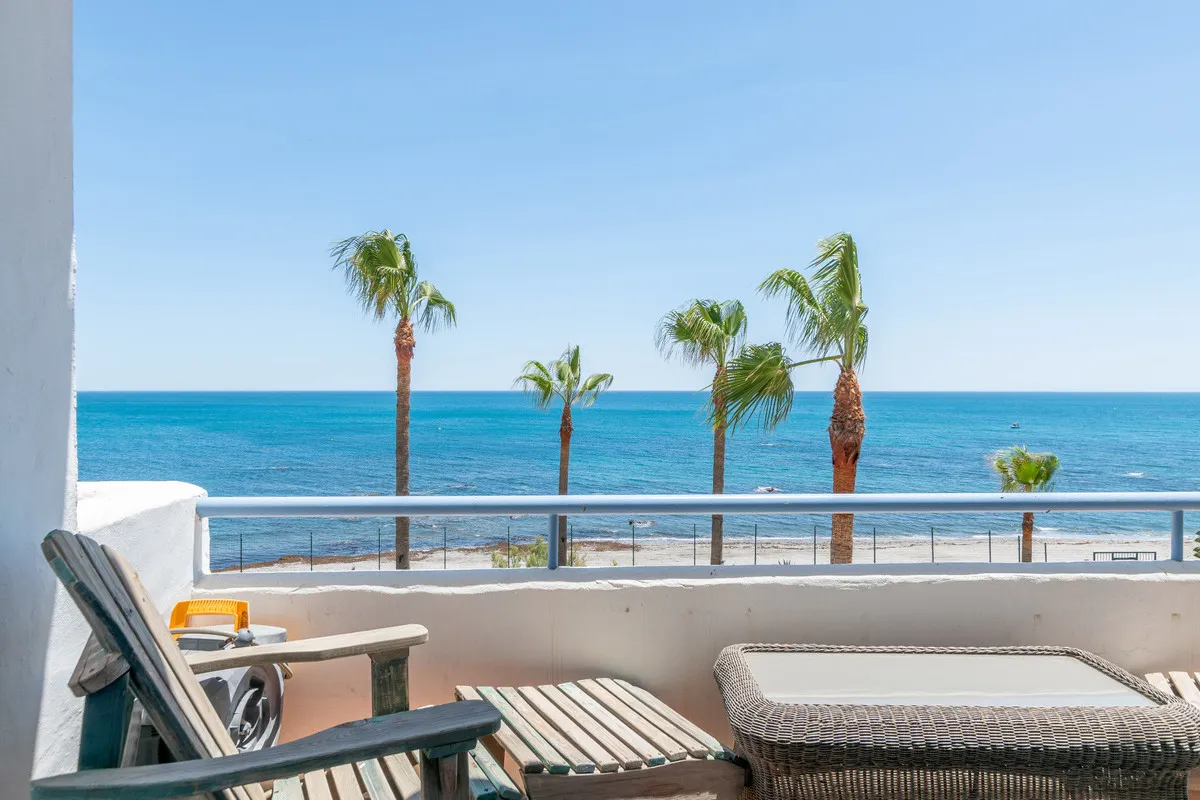 4d7a699c-82fa-4a70-9934-2f2aed4d098f