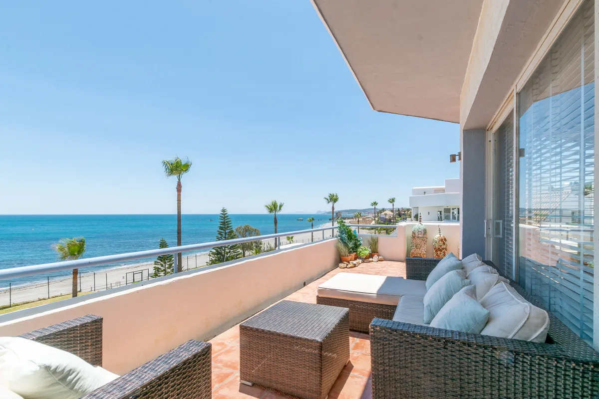 53ca5e08-e9c8-4f13-a9bf-9cccfaeb0662