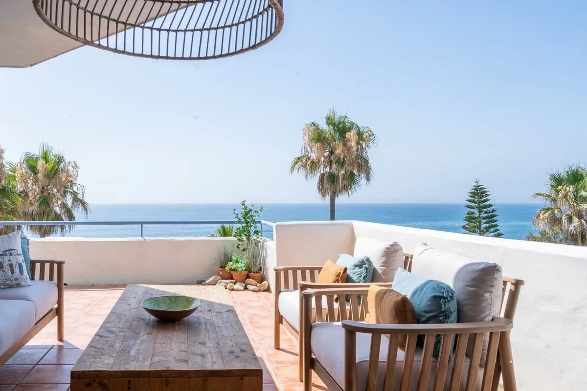 84fd5a0e-11b8-4215-bcf0-16279b1fd635