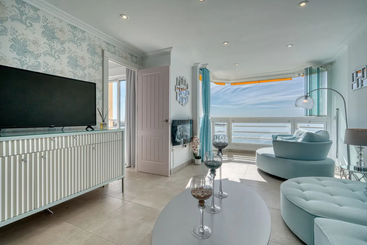 679a47d5-c49b-4ee2-abdb-3317d5dd8bf5