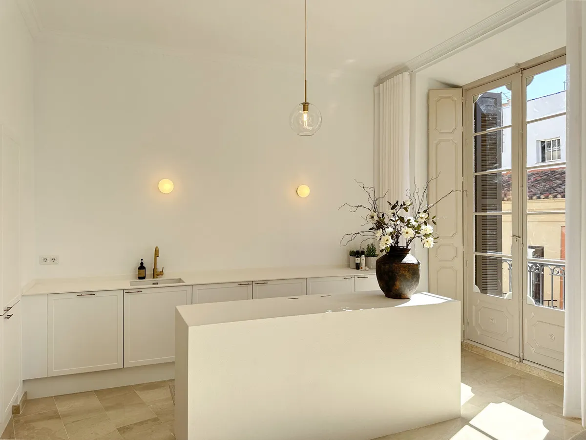 a233ca03-850f-4af3-89e6-57a7818a5085