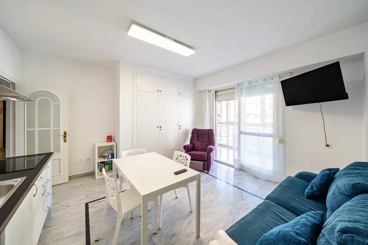 67b63f28-6270-4002-a1b2-08945e3232fa