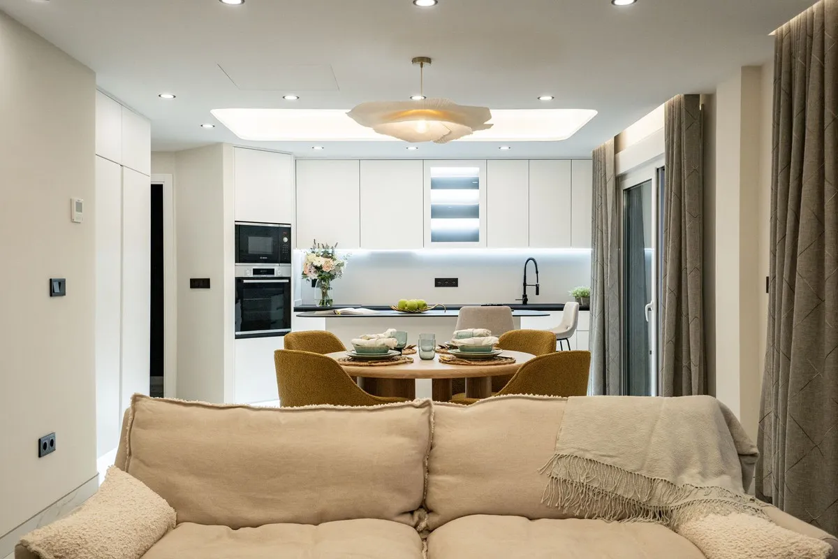 61bc1606-9a76-4617-9e2e-8fe4d2376235