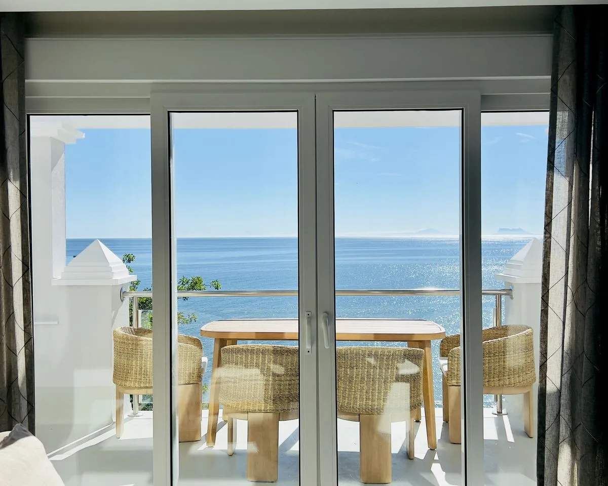 fc151763-5725-4825-b1f6-3c73d46004e3