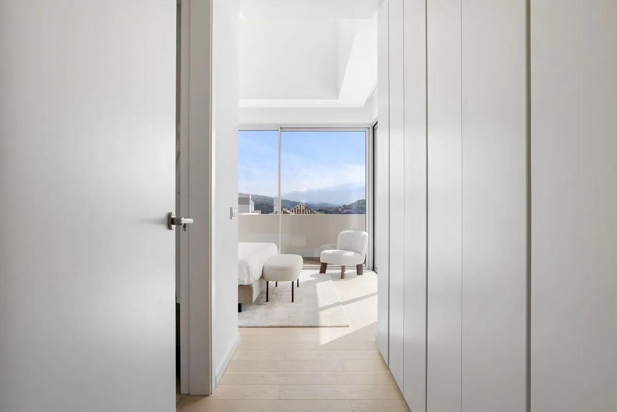 14a28a2d-11a4-44cc-a090-92c73eb56099